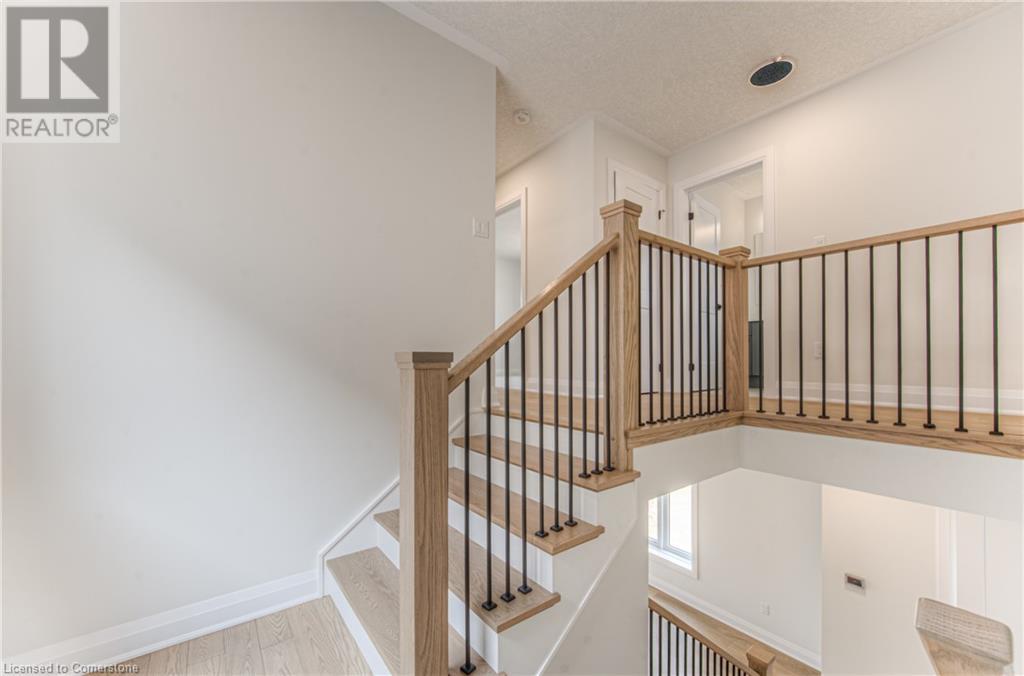 719 Benninger Drive, Kitchener, Ontario  N2E 0J2 - Photo 42 - 40745565