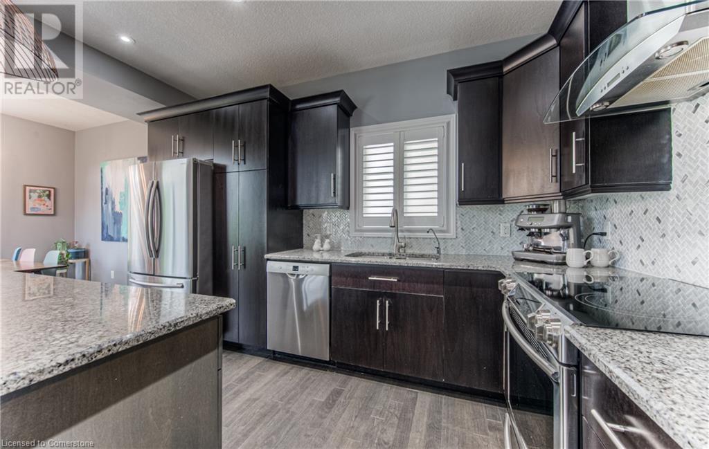721 Rock Elm Street, Waterloo, Ontario  N2V 0C2 - Photo 12 - 40744162
