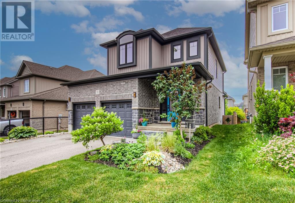 721 Rock Elm Street, Waterloo, Ontario  N2V 0C2 - Photo 2 - 40744162