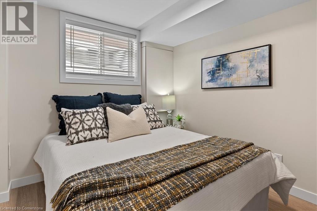 2 Pipers Green Court, Kitchener, Ontario  N2E 3C6 - Photo 36 - 40741679