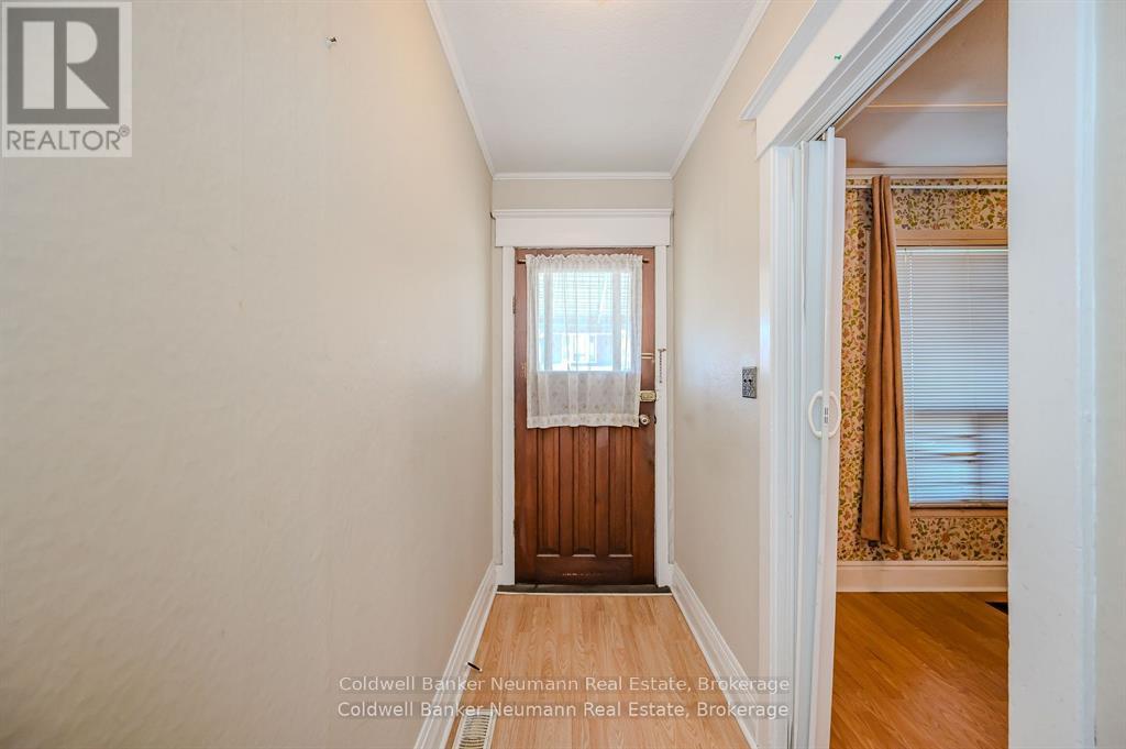 25 Blandford Street, Toronto, Ontario  M6E 3A6 - Photo 4 - C12250711