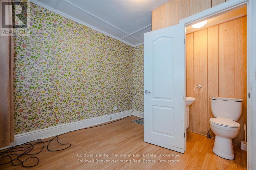 25 Blandford Street, Toronto, Ontario  M6E 3A6 - Photo 8 - C12250711