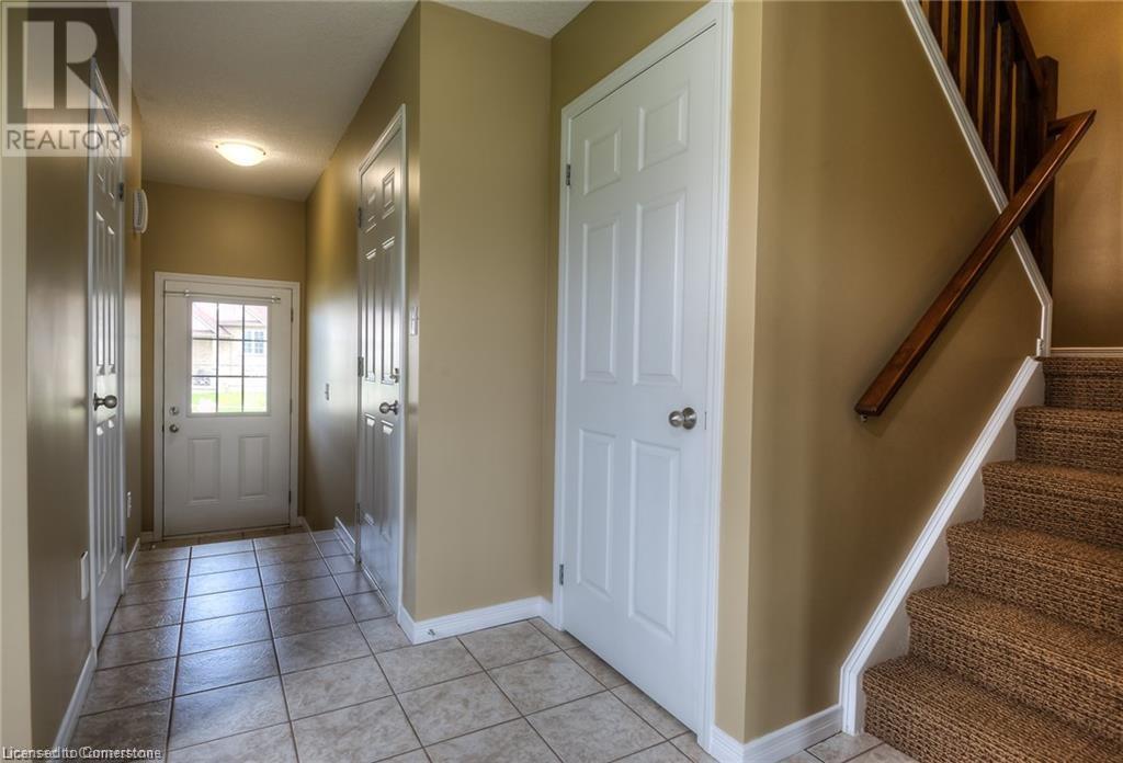 260 Countrystone Crescent, Kitchener, Ontario  N2N 3S2 - Photo 10 - 40744173