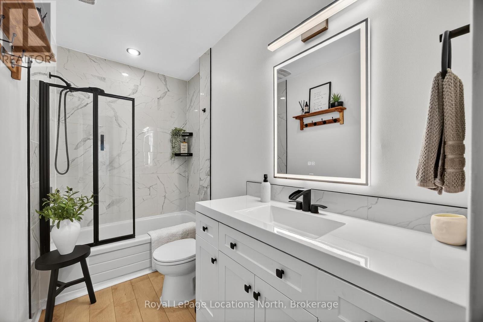 305 - 5 Dawson Drive, Collingwood, Ontario  L9Y 5B4 - Photo 11 - S12250678