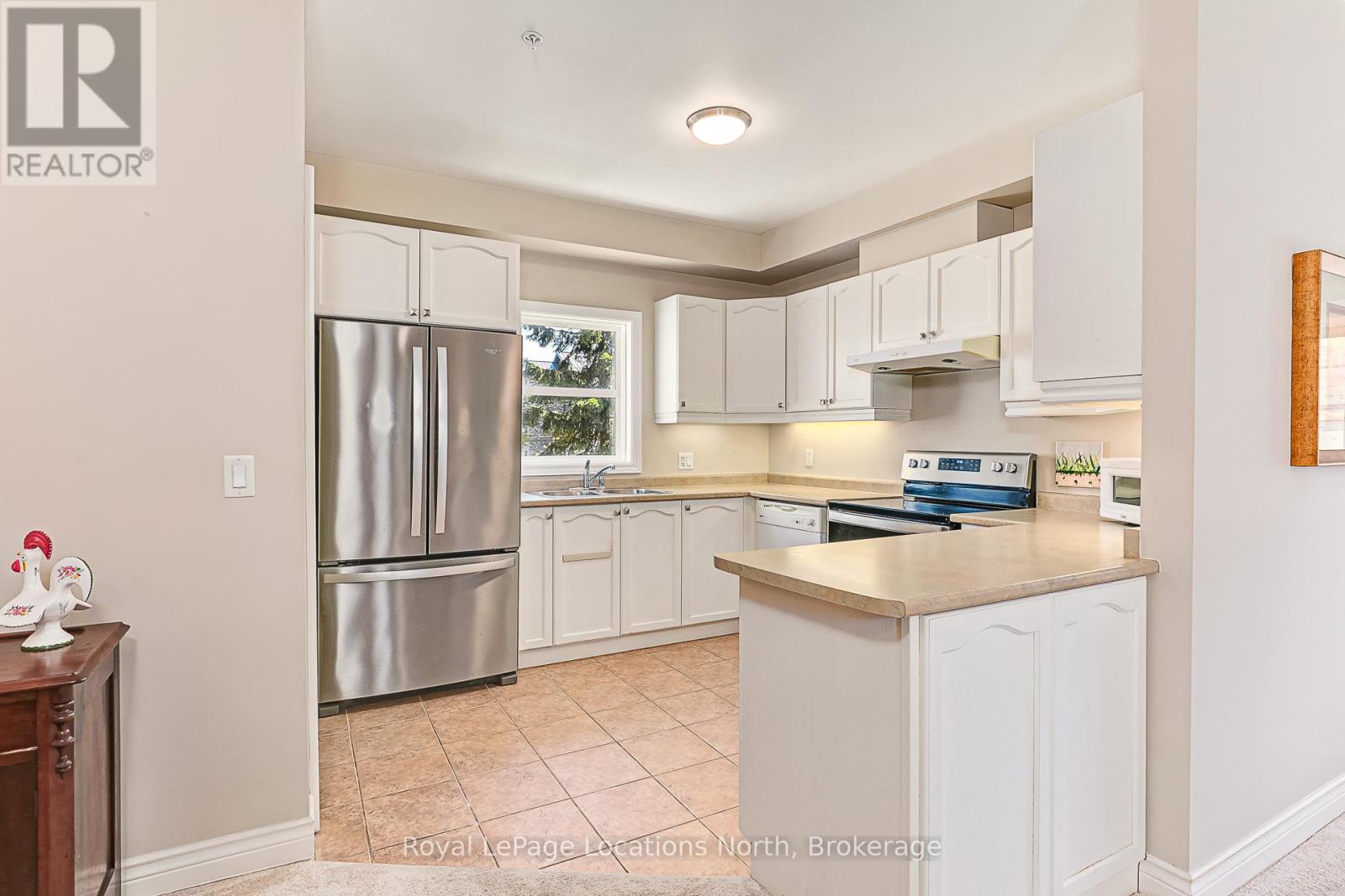 217 - 91 Raglan Street, Collingwood, Ontario  L9Y 0B2 - Photo 14 - S12250759