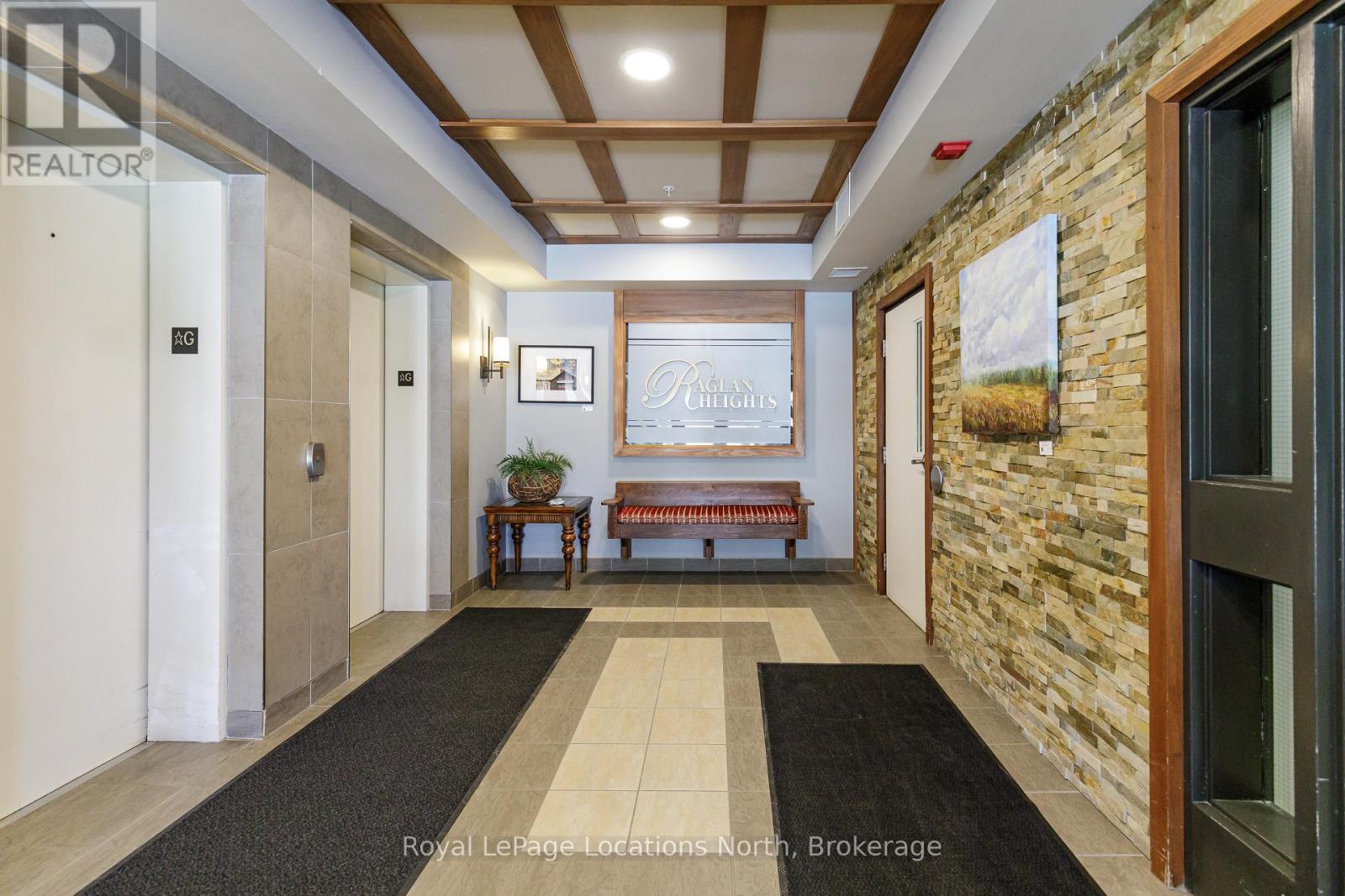 217 - 91 Raglan Street, Collingwood, Ontario  L9Y 0B2 - Photo 4 - S12250759