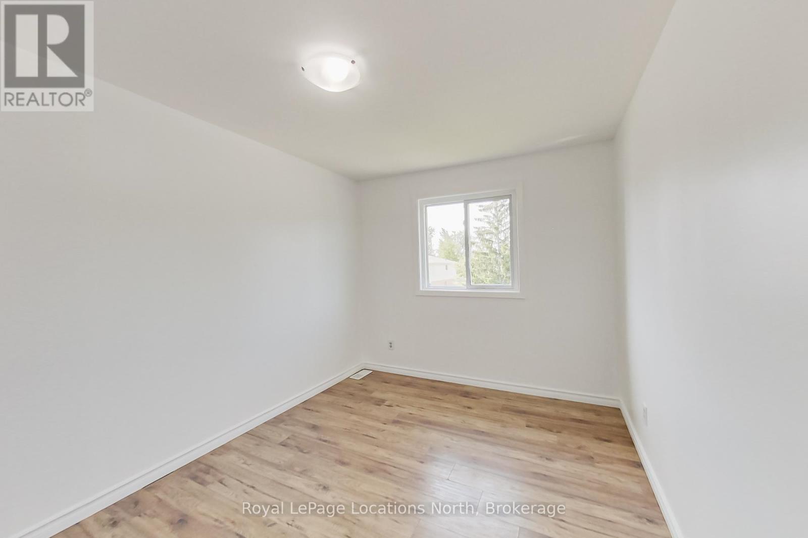 510 Tenth Street, Collingwood, Ontario  L9Y 2H3 - Photo 14 - S12250798