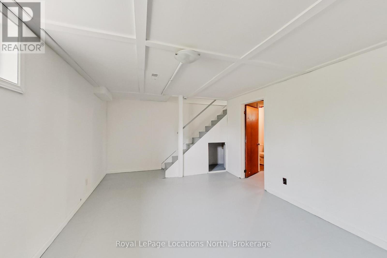 510 Tenth Street, Collingwood, Ontario  L9Y 2H3 - Photo 18 - S12250798