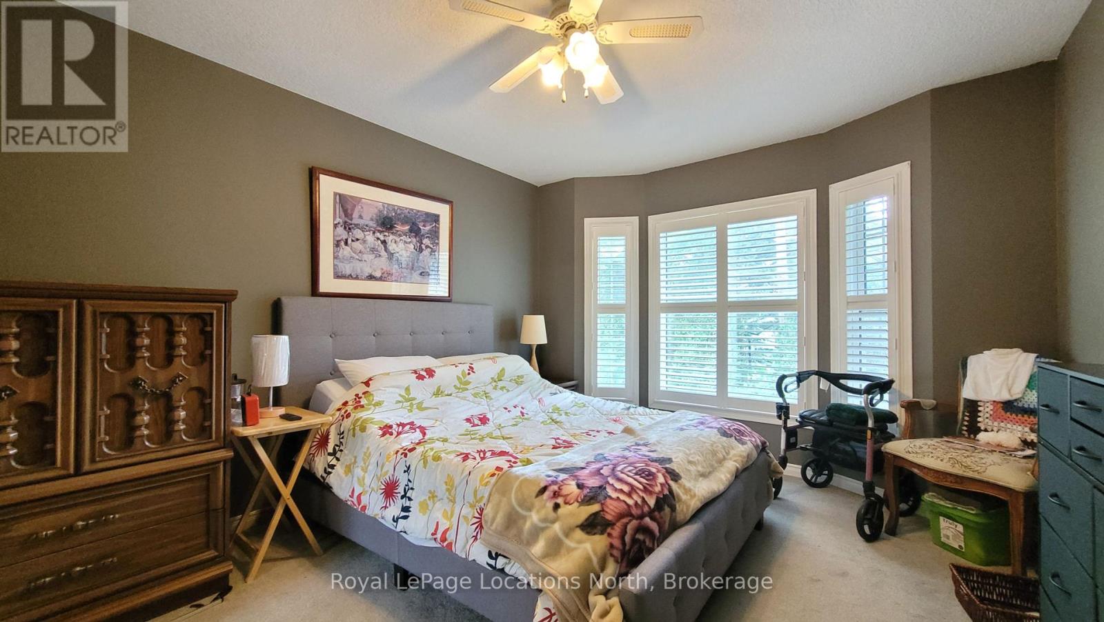 34 Topaz Street, Wasaga Beach, Ontario  L9Z 1X7 - Photo 17 - S12250880