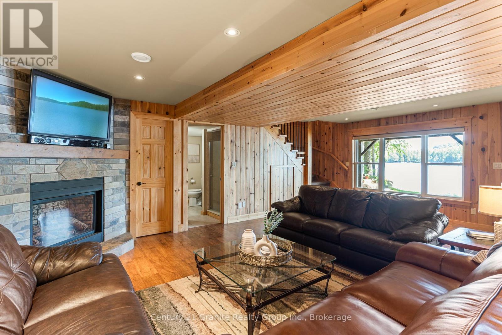 1025 Sage Drive, Minden Hills, Ontario  K0M 2K0 - Photo 19 - X12250847