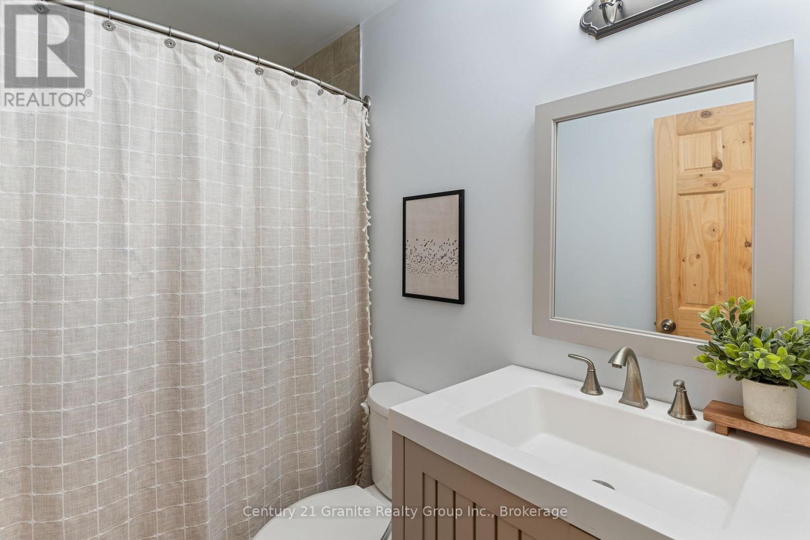 1025 Sage Drive, Minden Hills, Ontario  K0M 2K0 - Photo 37 - X12250847