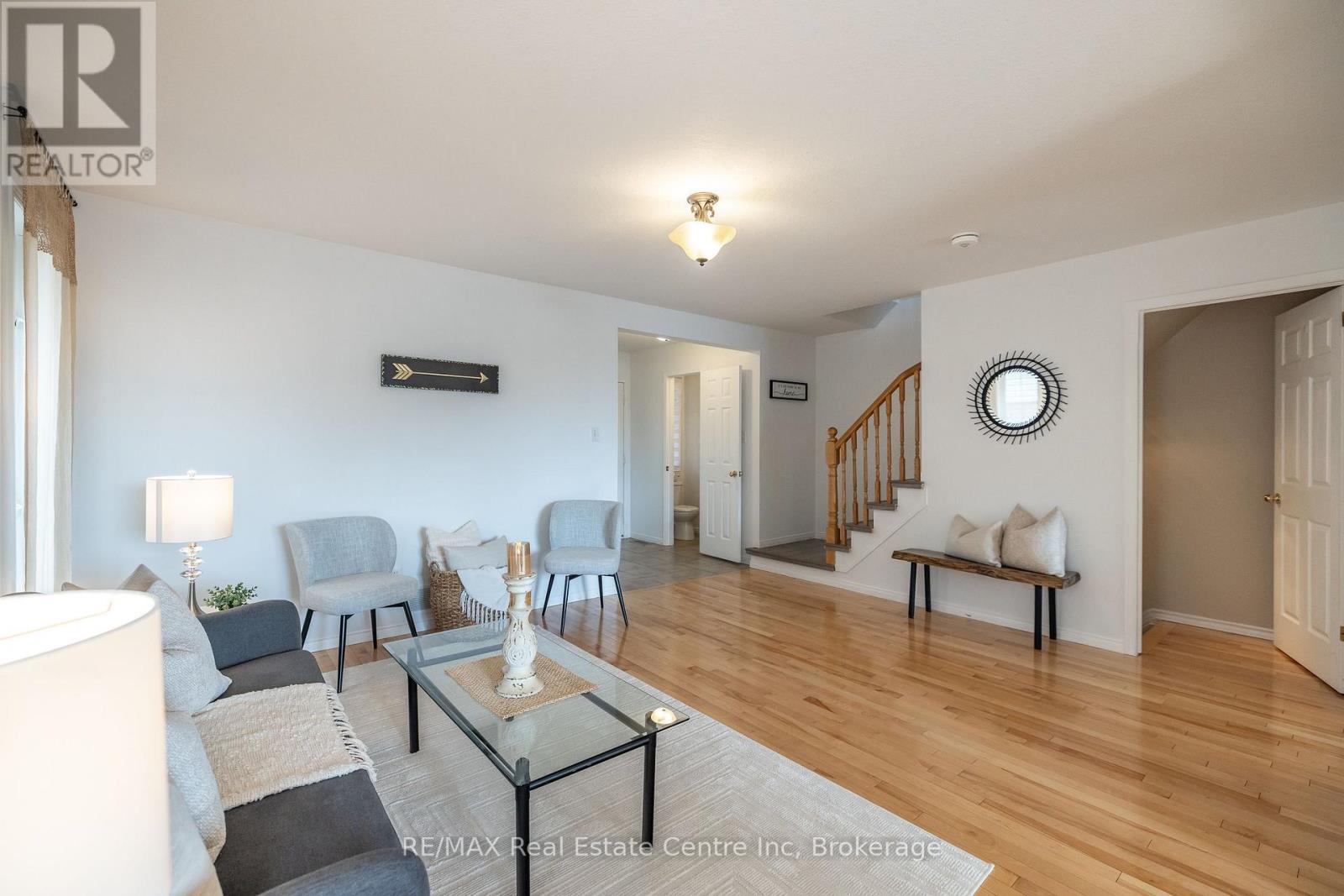 19 Sandcreek Lane, Guelph, Ontario  N1E 7K9 - Photo 16 - X12250908