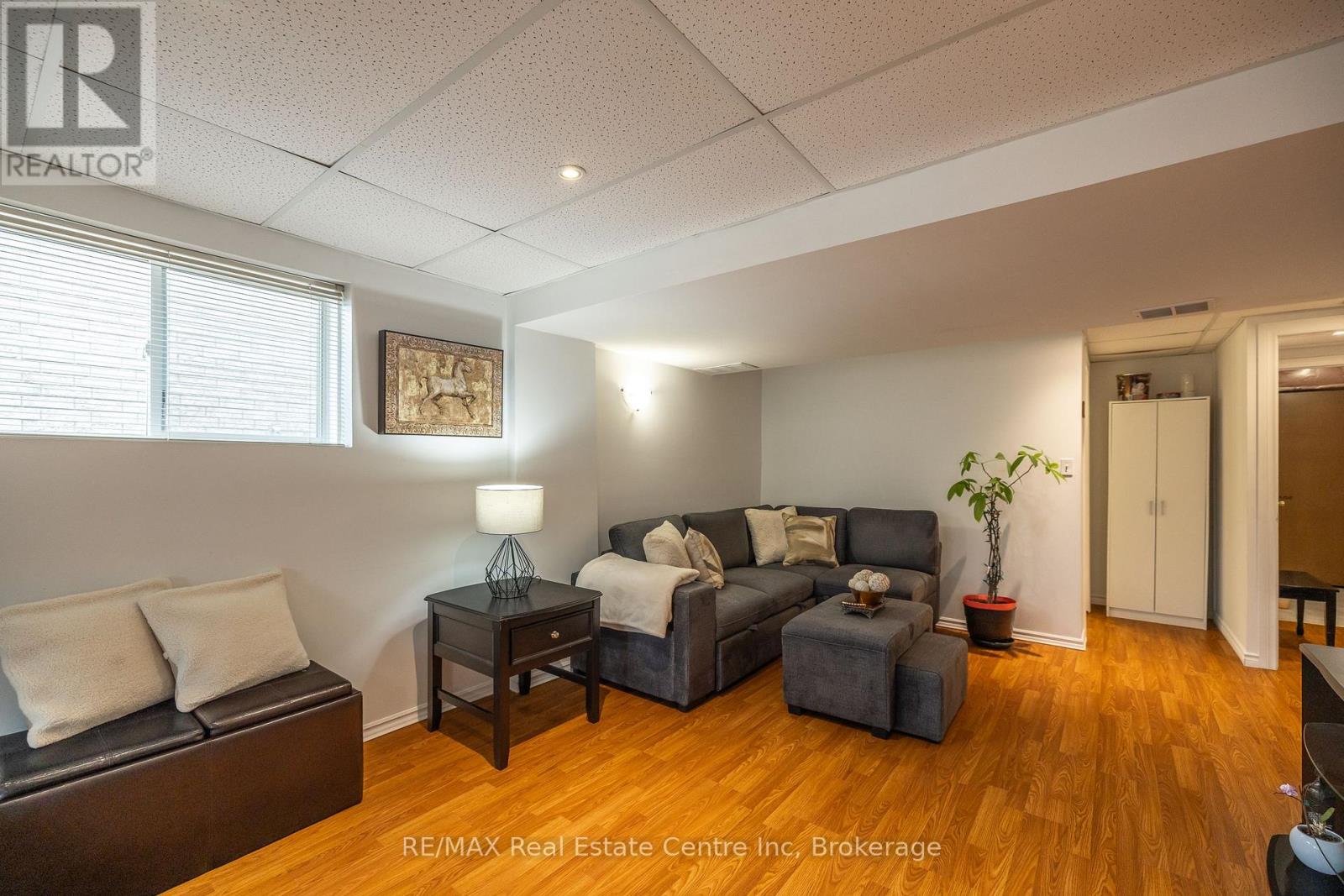 19 Sandcreek Lane, Guelph, Ontario  N1E 7K9 - Photo 43 - X12250908