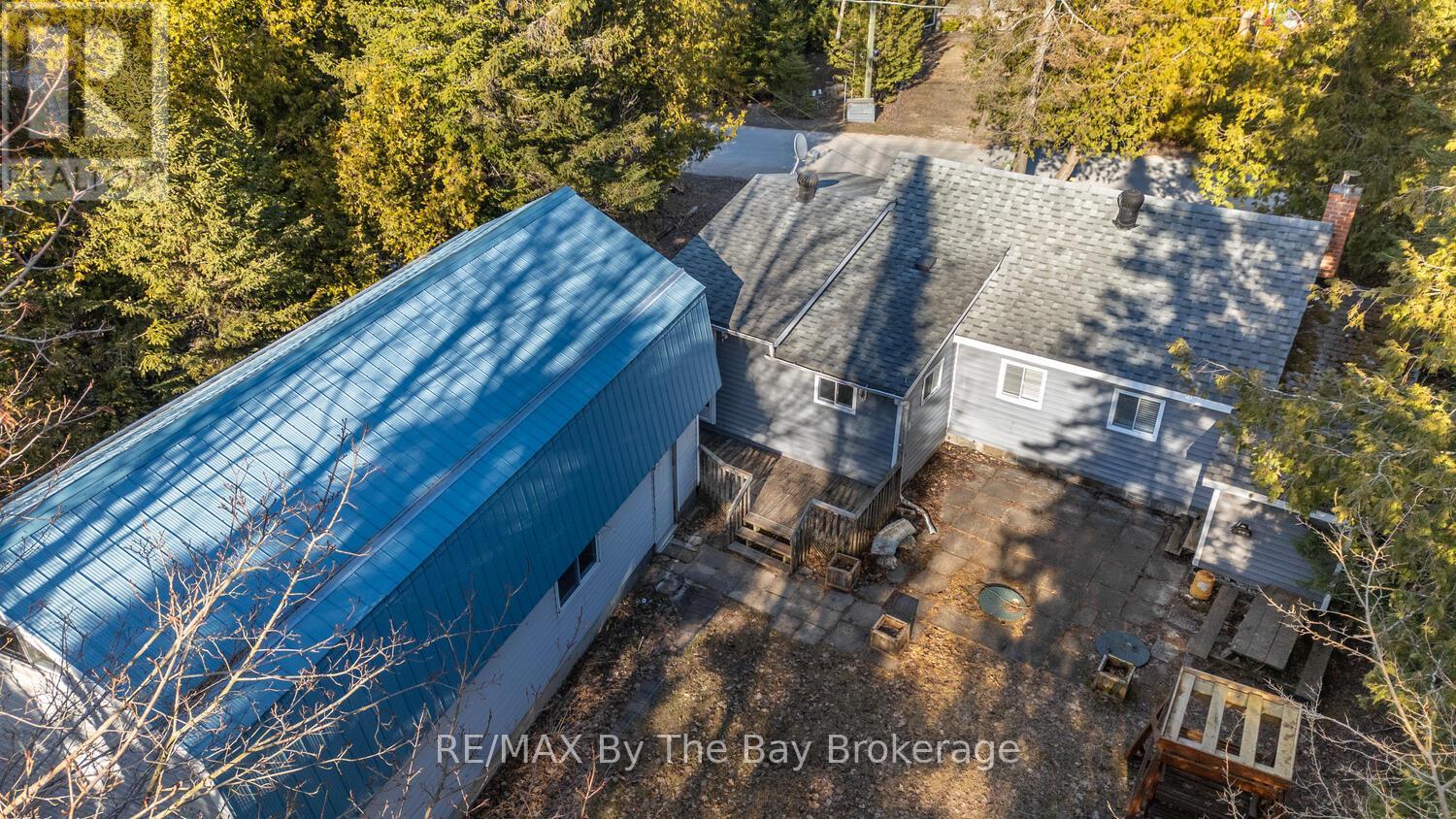 1120 King Edward Avenue, South Bruce Peninsula, Ontario  N0H 2G0 - Photo 34 - X12251015