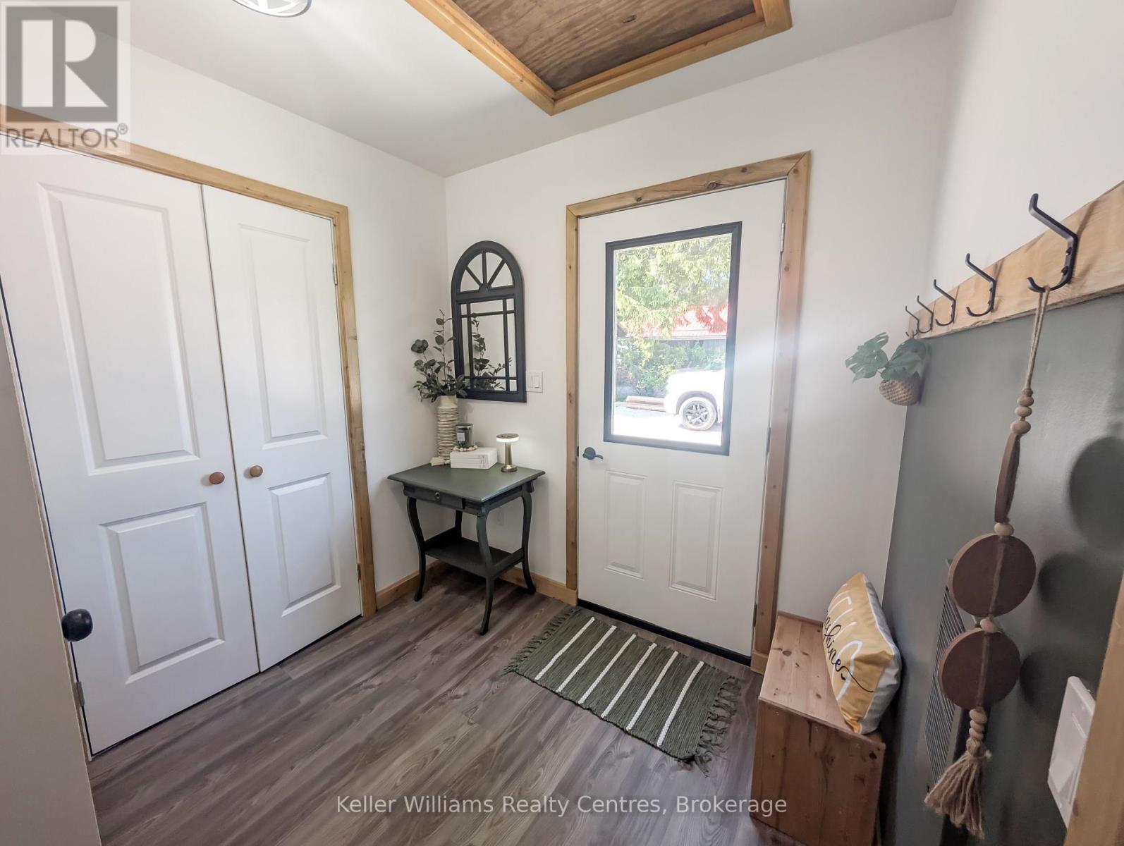 52 Queen Street W, South Bruce Peninsula, Ontario  N0H 1P0 - Photo 13 - X12251040