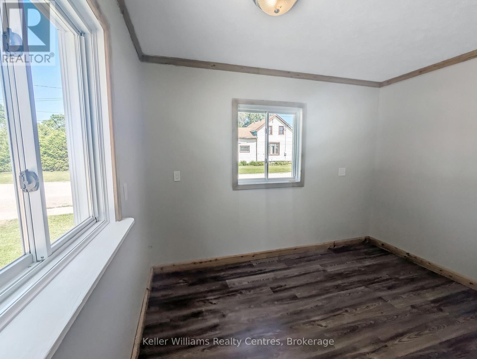 52 Queen Street W, South Bruce Peninsula, Ontario  N0H 1P0 - Photo 34 - X12251040
