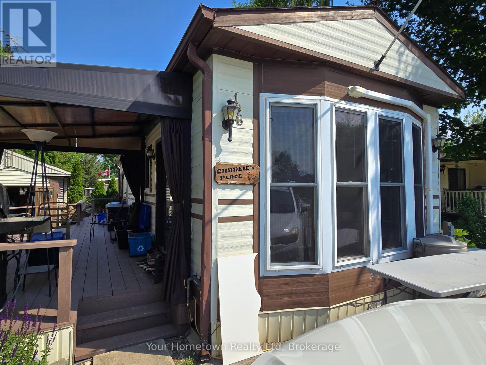 196 Beach Road, Centre Wellington, Ontario  N1M 2W5 - Photo 3 - X12251330