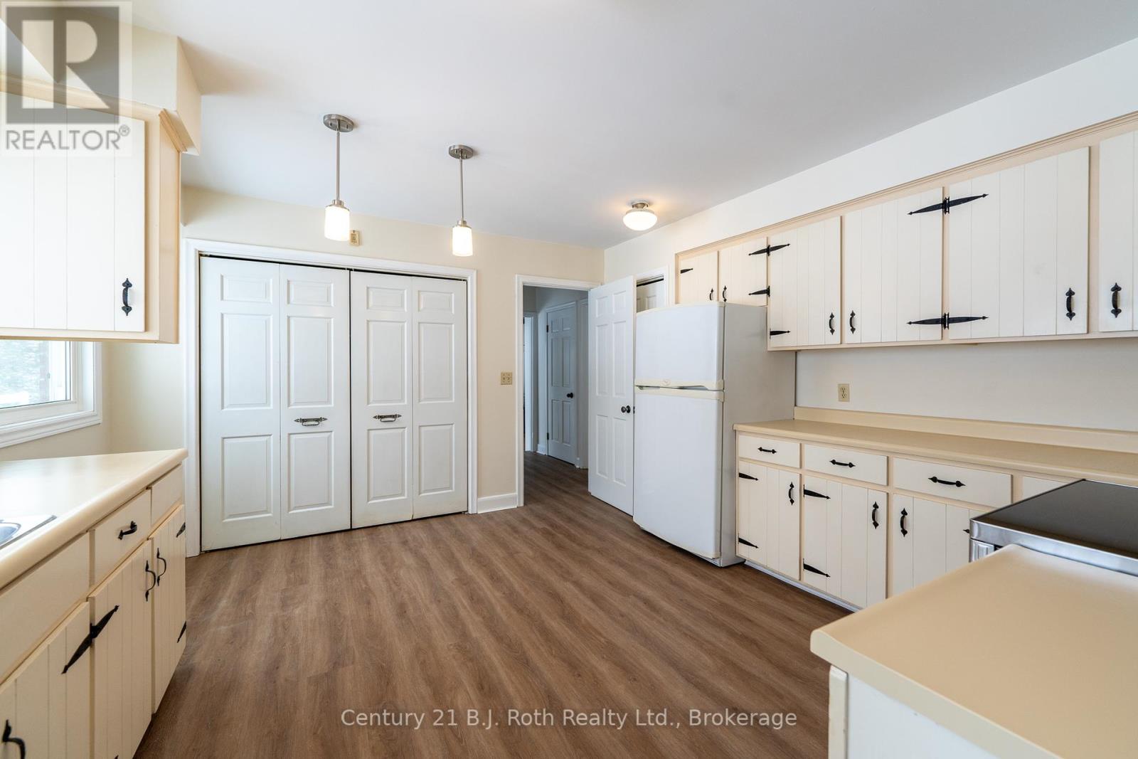 330 Bay Street, Orillia, Ontario  L3V 3X4 - Photo 15 - S12251414