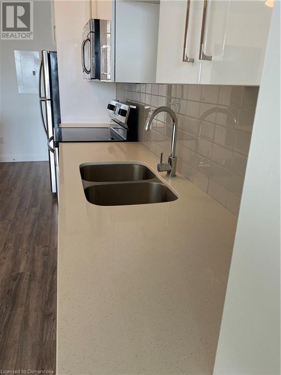 460b Belmont Avenue W Unit# 1105, Kitchener, Ontario  N2M 0B3 - Photo 16 - 40745801