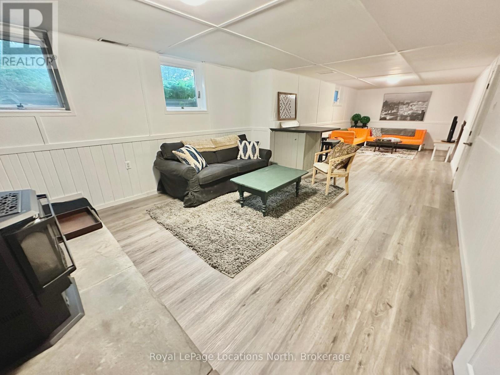 195 Aiken Street, Meaford, Ontario  N4L 1B3 - Photo 26 - X12251479