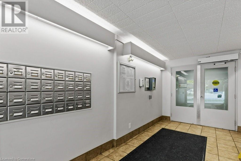 80 Breckenridge Drive Unit# 110, Kitchener, Ontario  N2B 2N9 - Photo 3 - 40746123