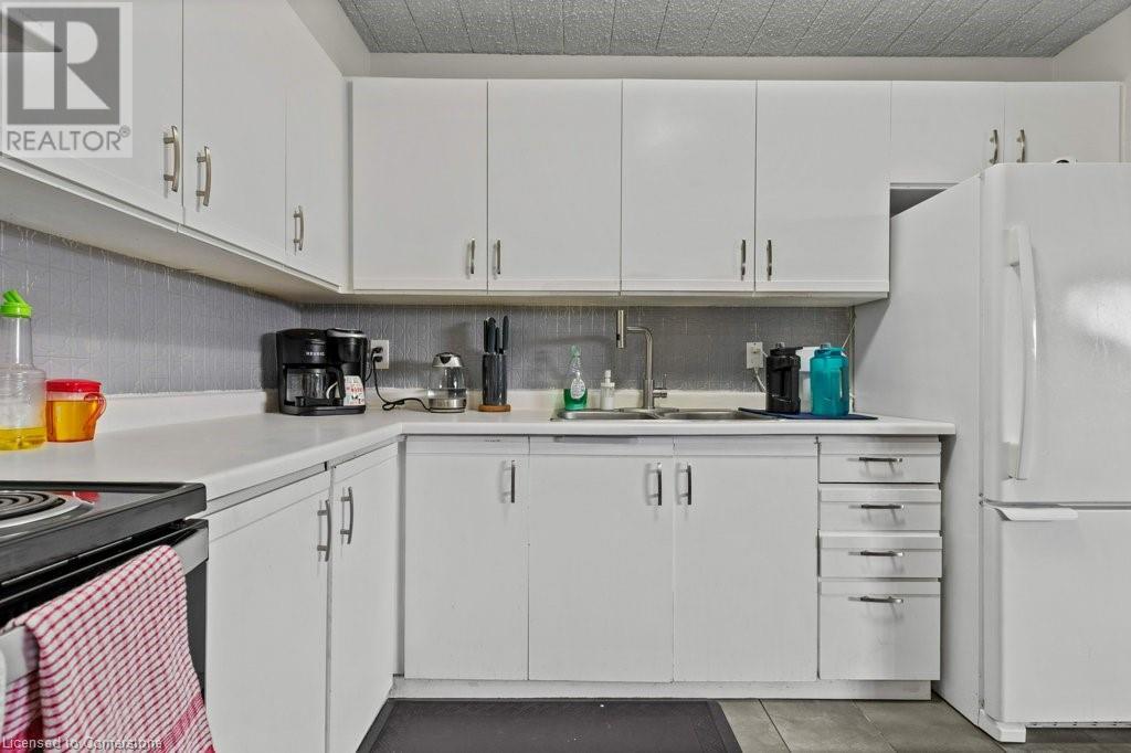 80 Breckenridge Drive Unit# 110, Kitchener, Ontario  N2B 2N9 - Photo 7 - 40746123