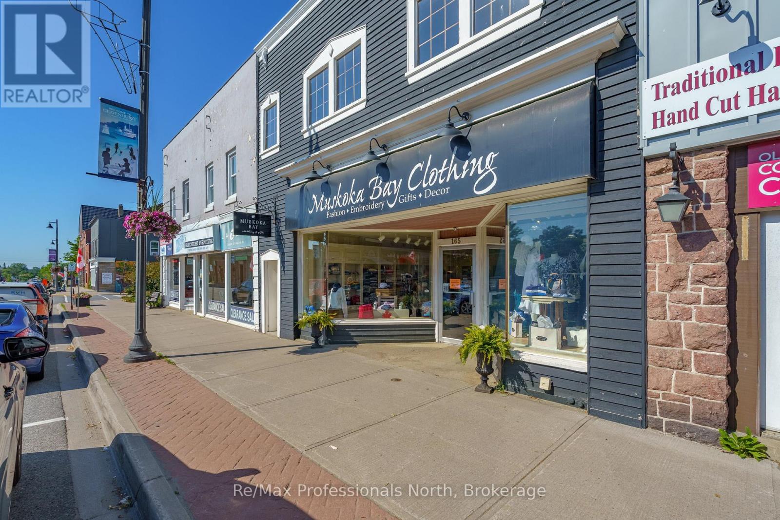 165 MUSKOKA ROAD S, Gravenhurst, Ontario