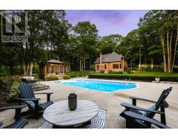 18 MILLS CIRCLE, Springwater, Ontario