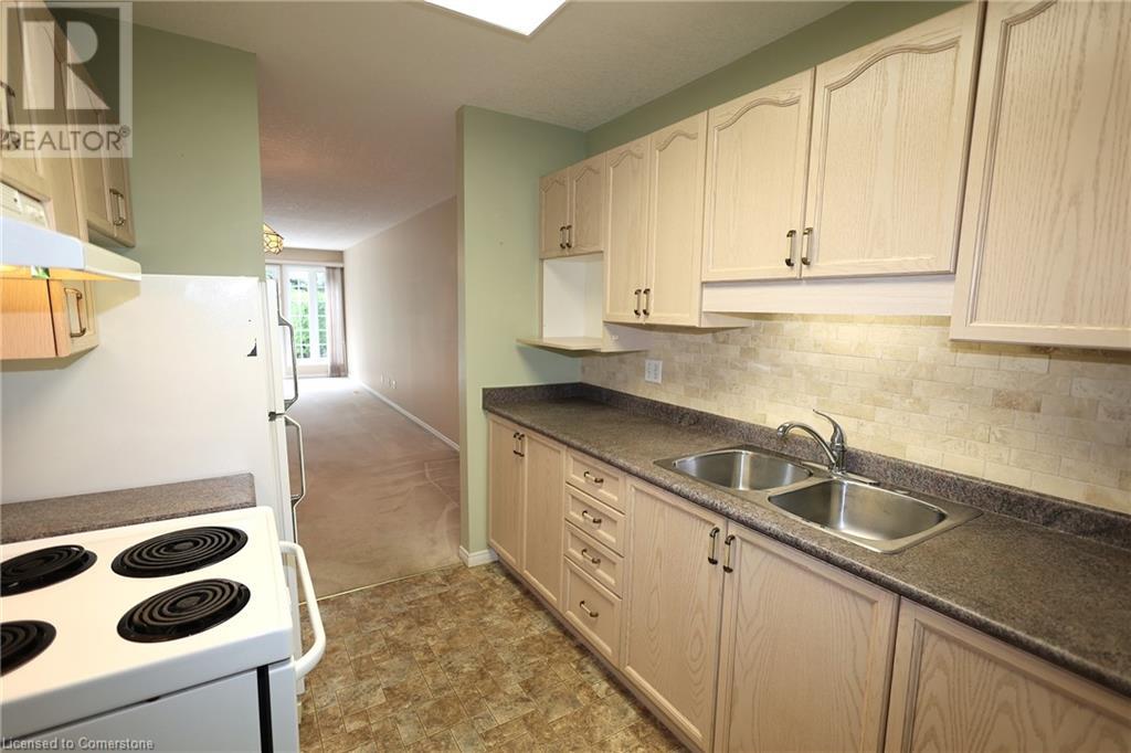 21 Foell Street Unit# 7, Baden, Ontario  N3A 2V6 - Photo 4 - 40745409