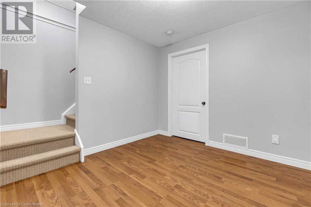48 Clough Crescent, Guelph, Ontario  N1L 0G1 - Photo 32 - 40746104