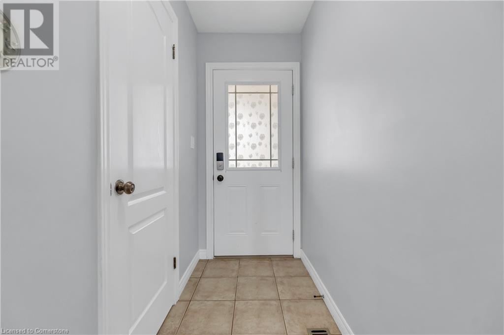 48 Clough Crescent, Guelph, Ontario  N1L 0G1 - Photo 5 - 40746104