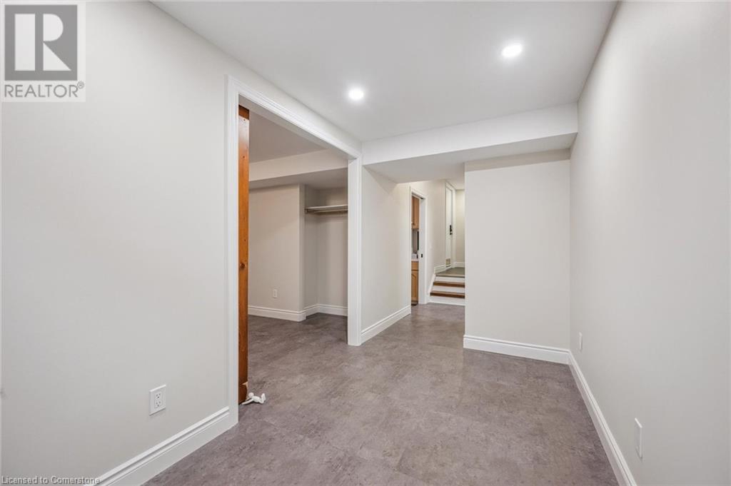 225 Benjamin Road Unit# 64, Waterloo, Ontario  N2V 1Z3 - Photo 26 - 40746150