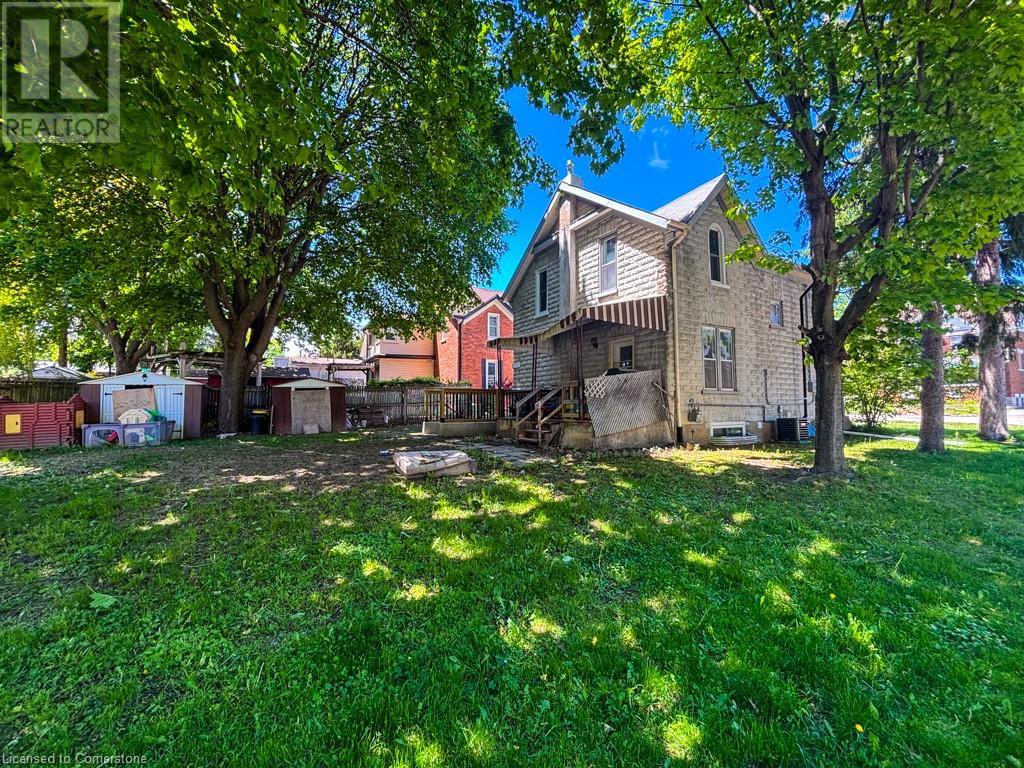 39 Krug Street Unit# 2, Kitchener, Ontario  N2H 2X4 - Photo 3 - 40746203