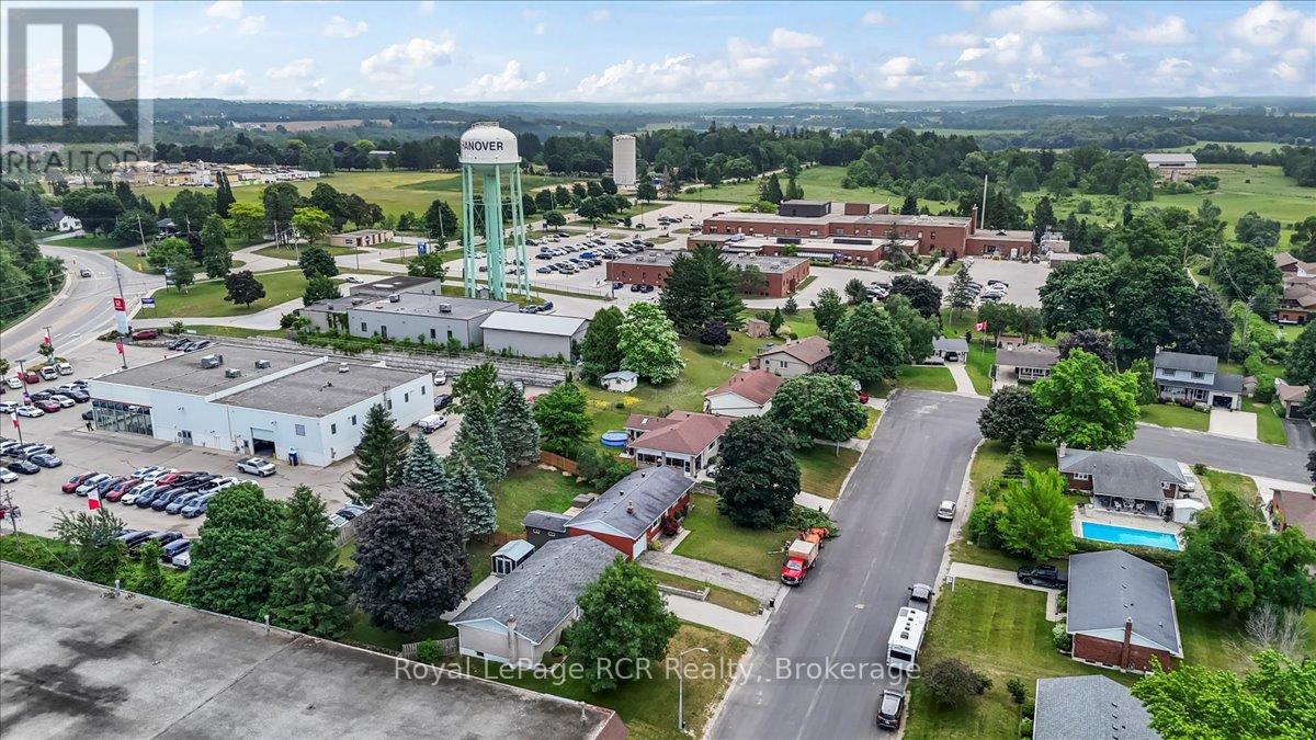 161 6th Avenue, Hanover, Ontario  N4N 2E3 - Photo 29 - X12252024