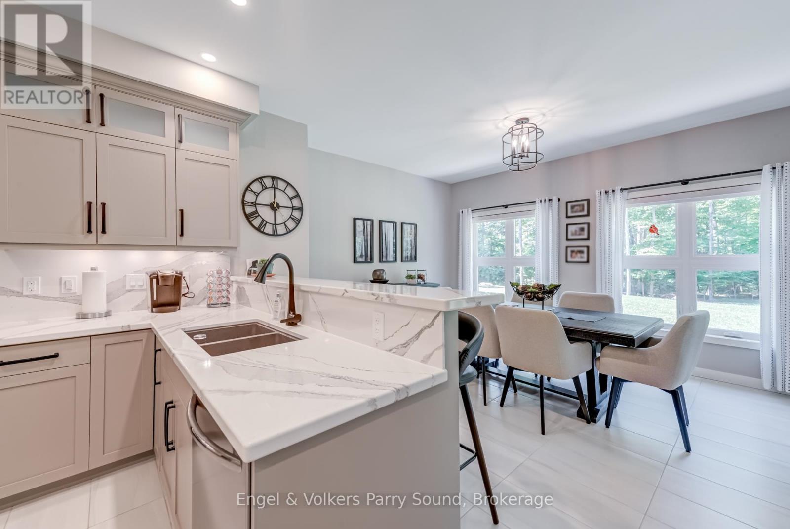 15 Carling Cove Drive, Carling, Ontario  P0G 1G0 - Photo 13 - X12252091