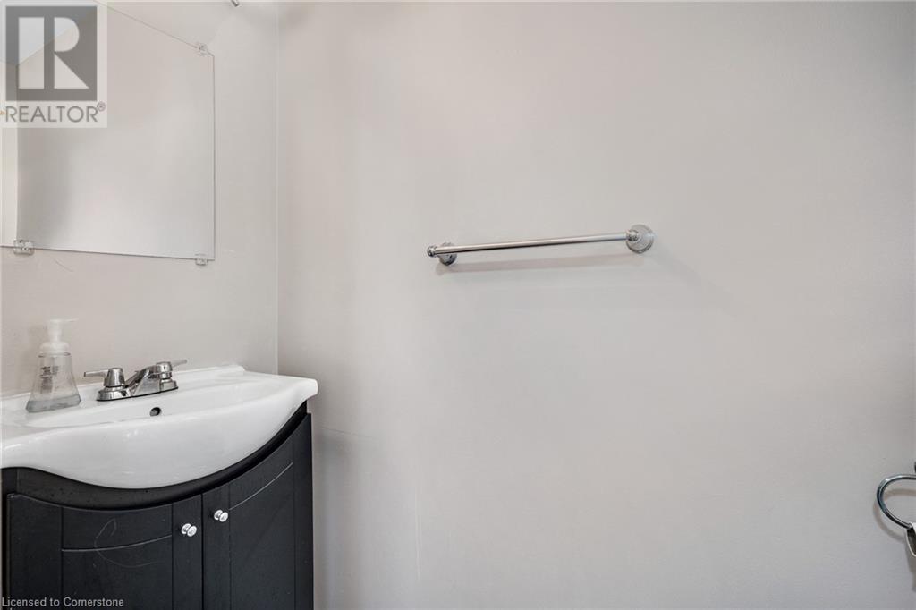 20 Paulander Drive Unit# 40, Kitchener, Ontario  N2M 5L3 - Photo 5 - 40743263