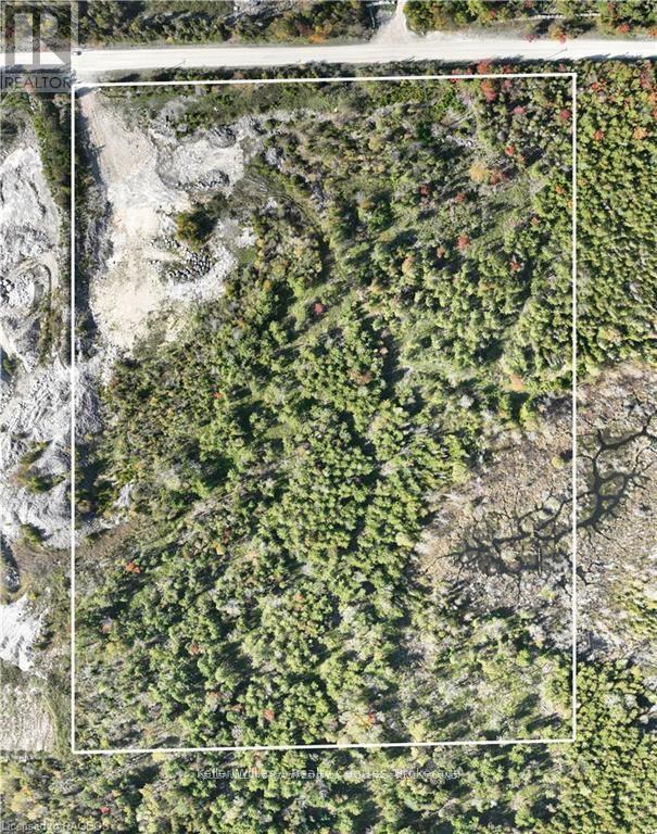 126 Quarry Road, South Bruce Peninsula, Ontario  N0H 2T0 - Photo 2 - X12252263