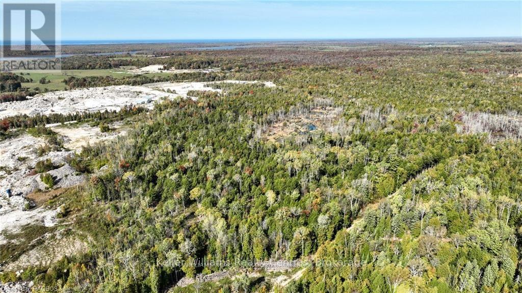 126 Quarry Road, South Bruce Peninsula, Ontario  N0H 2T0 - Photo 7 - X12252263