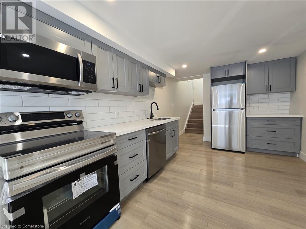 404 FOREST HILL Drive Unit# 3, Kitchener, Ontario