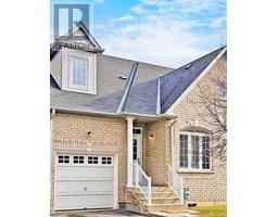 19 NIAGARA Drive Unit# 27, Oshawa, Ontario