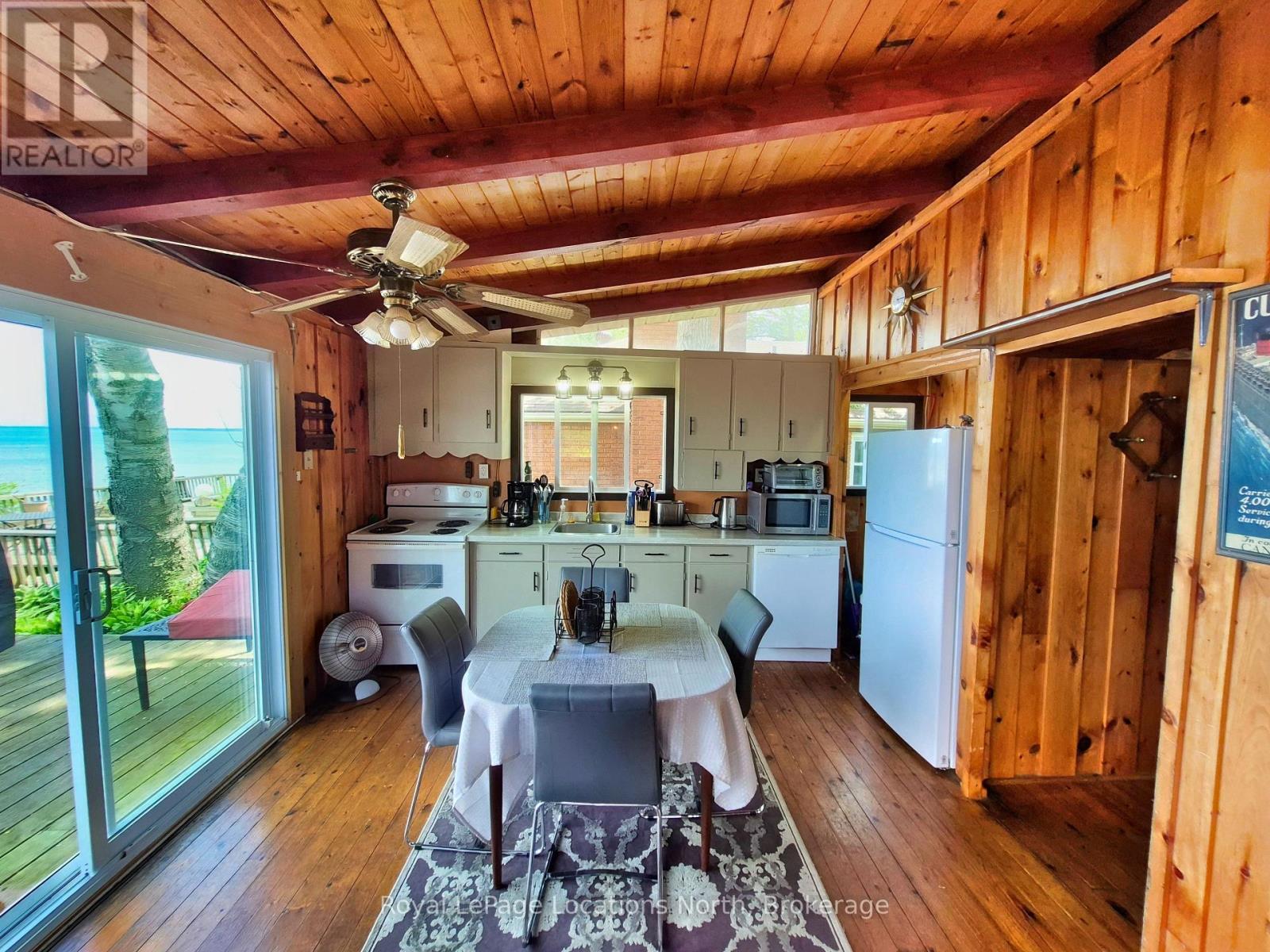 1950 Shore Lane, Wasaga Beach, Ontario  L9Z 1T7 - Photo 12 - S12253302