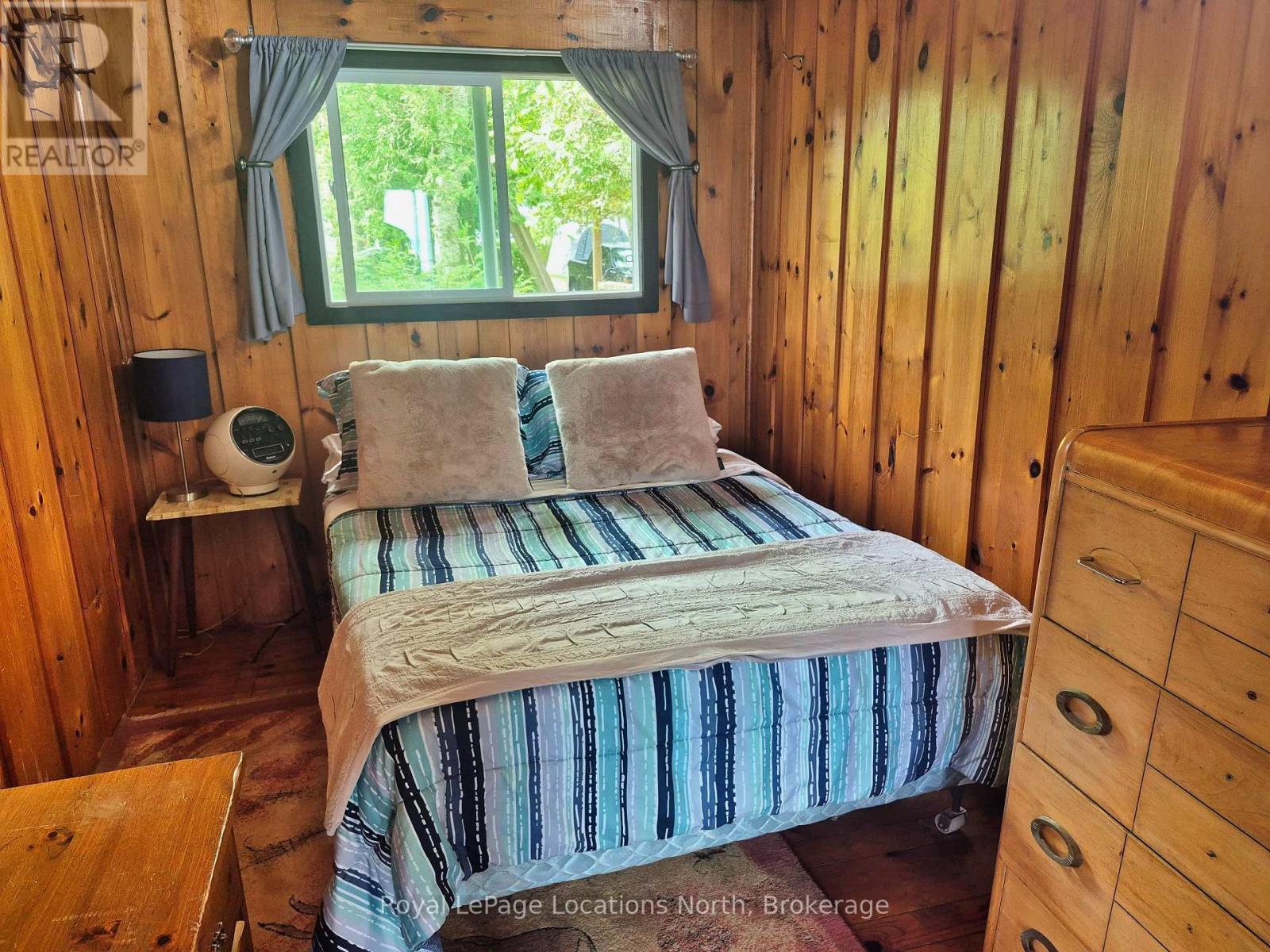 1950 Shore Lane, Wasaga Beach, Ontario  L9Z 1T7 - Photo 8 - S12253302
