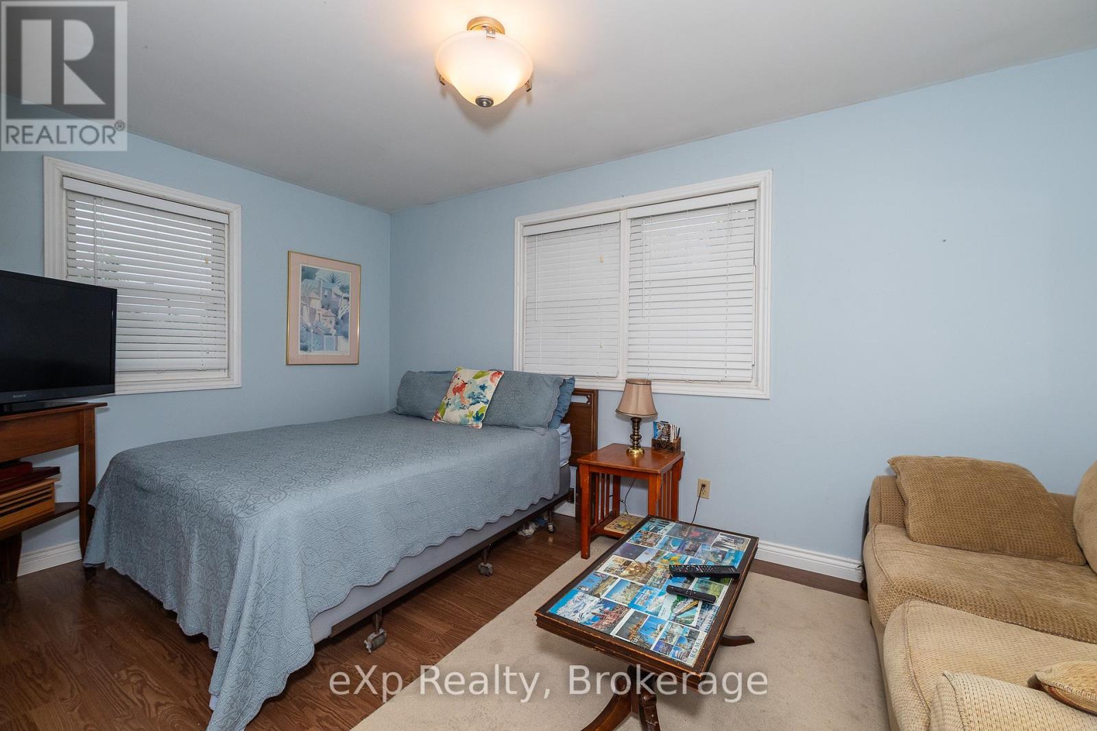 389 Park Street, Georgian Bluffs, Ontario  N4K 6V5 - Photo 19 - X12253253