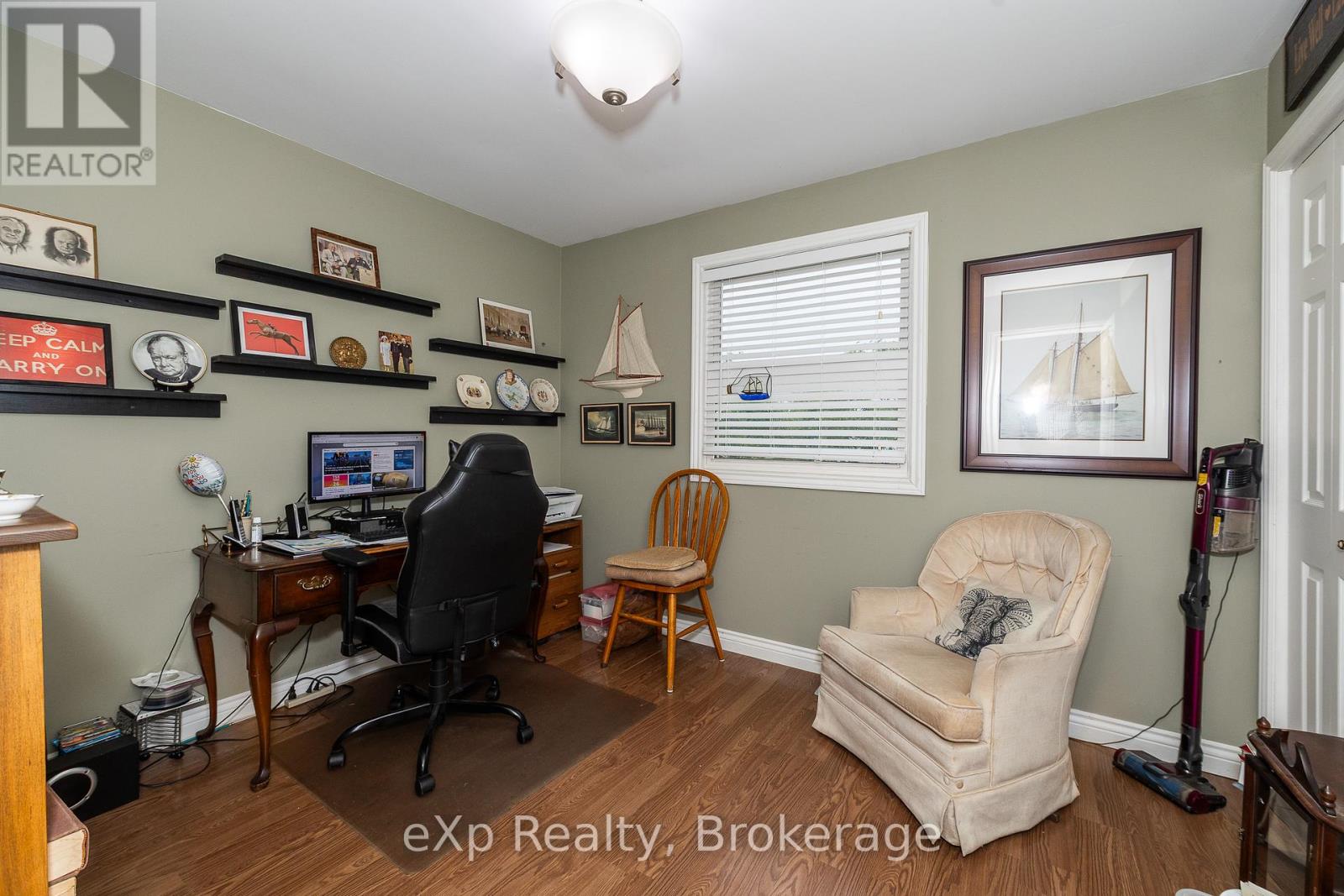 389 Park Street, Georgian Bluffs, Ontario  N4K 6V5 - Photo 21 - X12253253