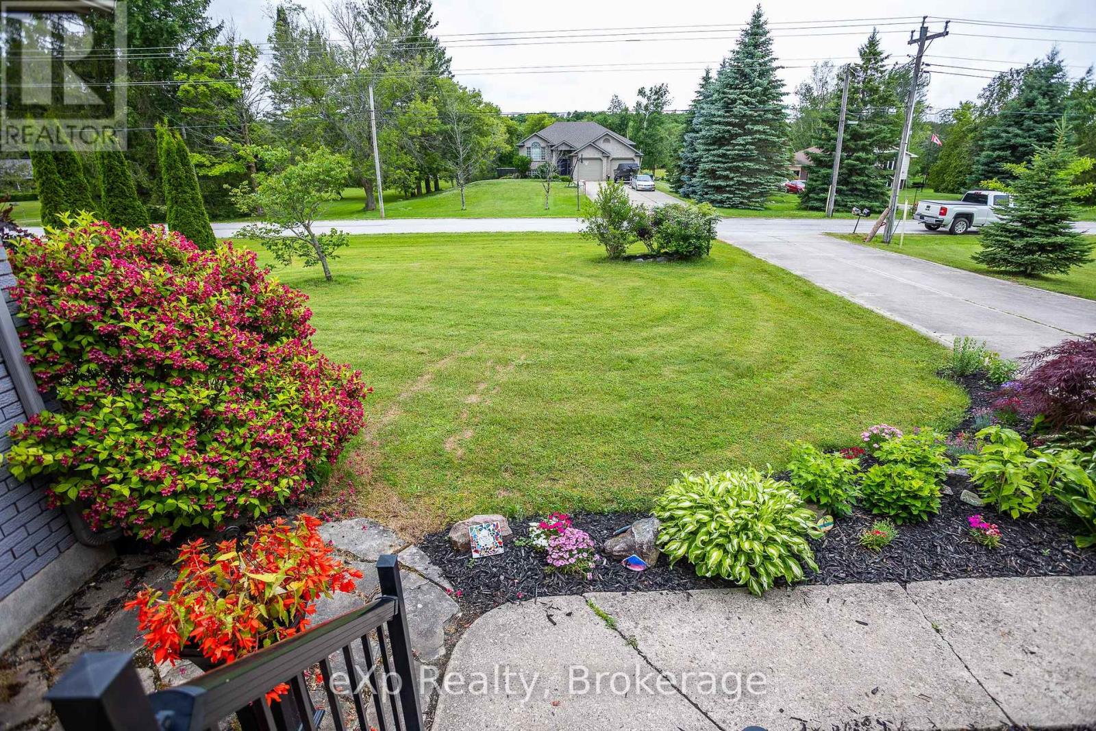 389 Park Street, Georgian Bluffs, Ontario  N4K 6V5 - Photo 3 - X12253253