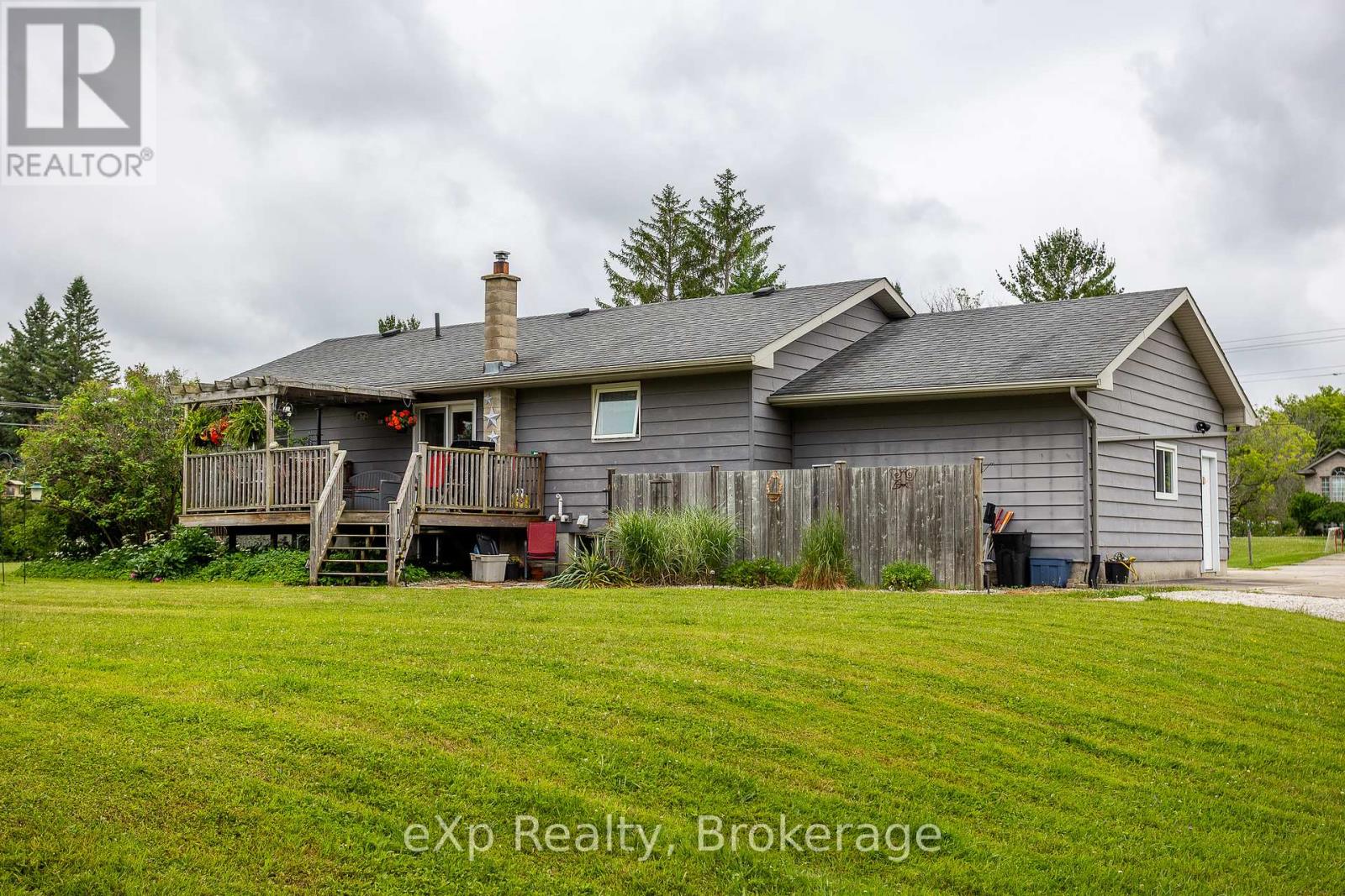 389 Park Street, Georgian Bluffs, Ontario  N4K 6V5 - Photo 32 - X12253253