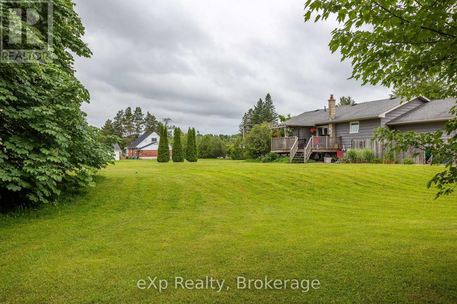 389 Park Street, Georgian Bluffs, Ontario  N4K 6V5 - Photo 33 - X12253253
