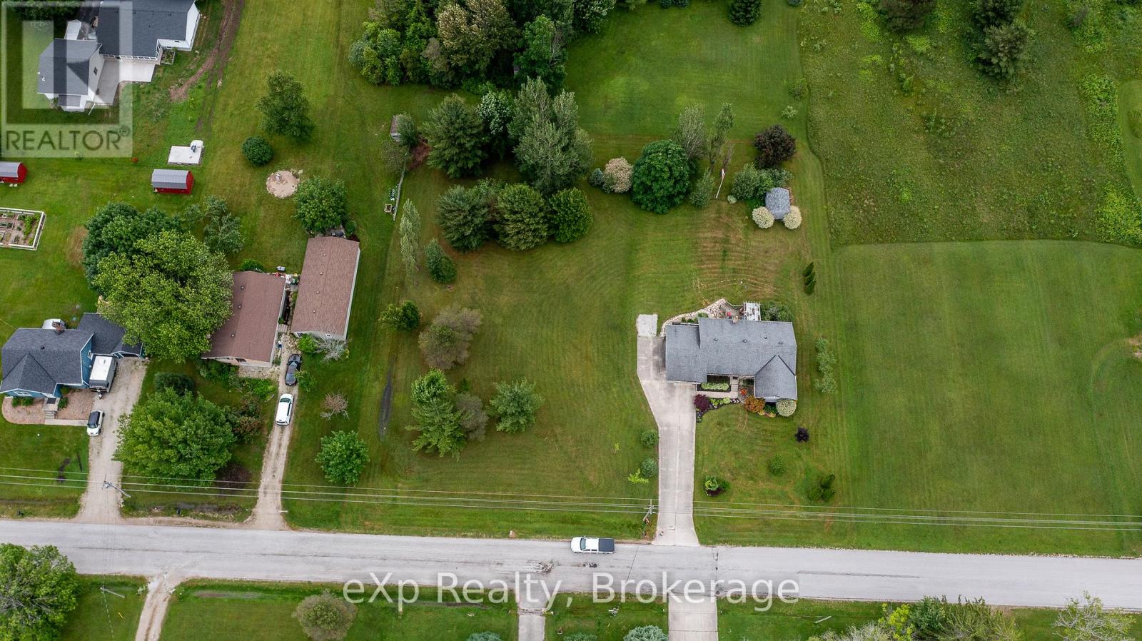 389 Park Street, Georgian Bluffs, Ontario  N4K 6V5 - Photo 38 - X12253253