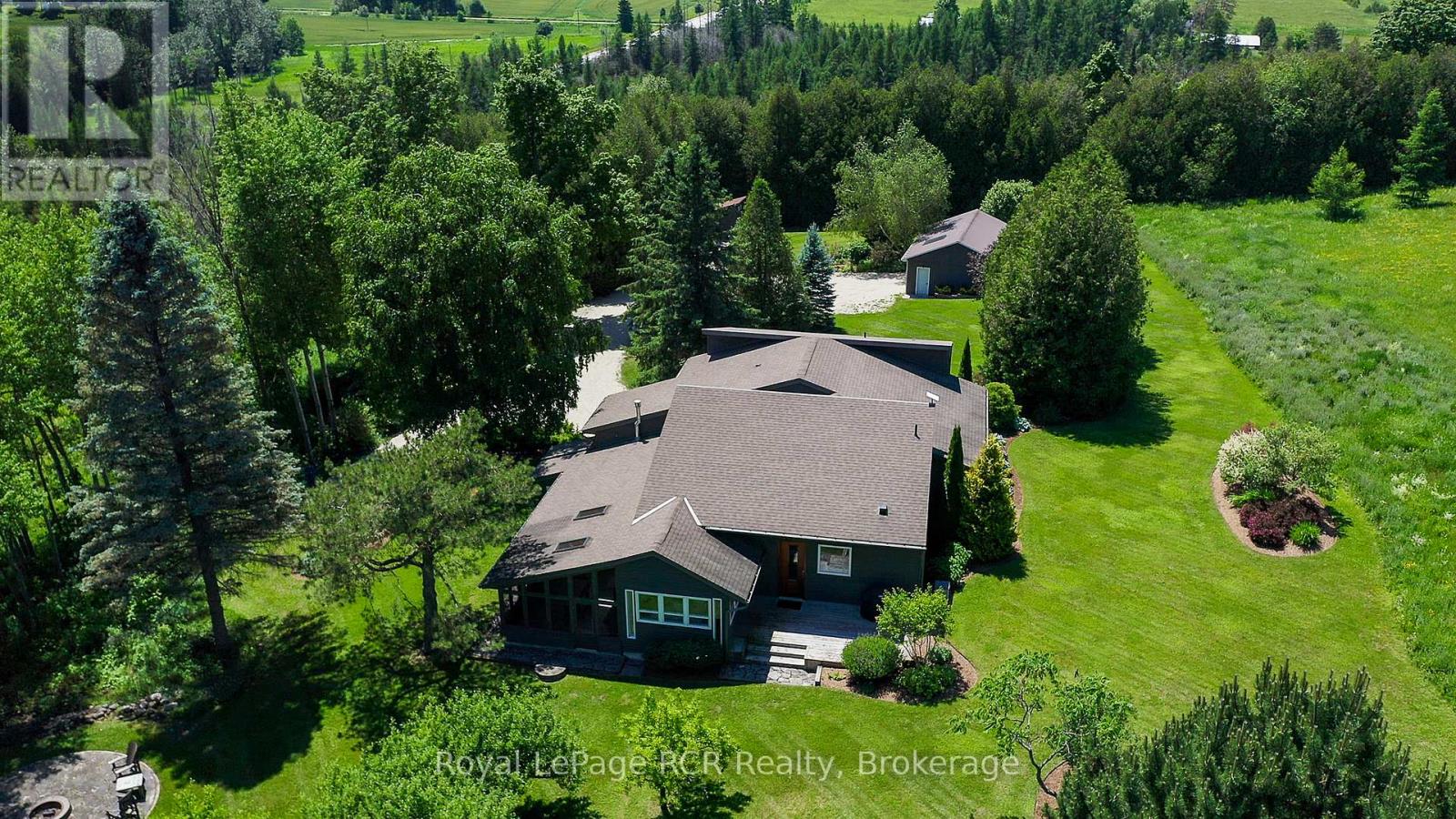 503801 Grey Rd 12, West Grey, Ontario  N0C 1H0 - Photo 34 - X12253345