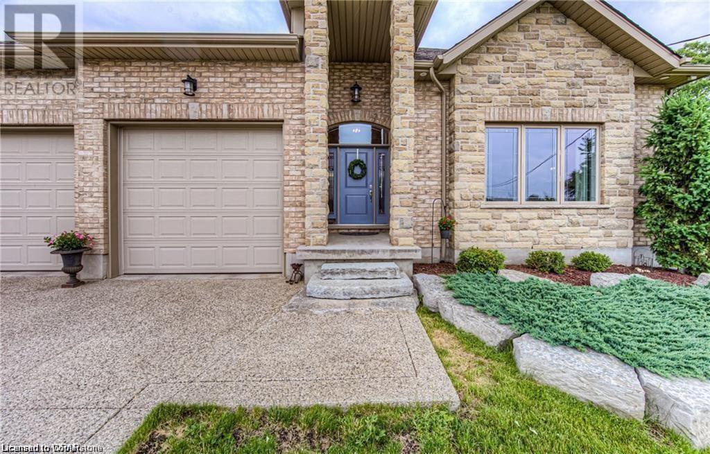 2850 Victoria Street N, Breslau, Ontario  N0B 1M0 - Photo 2 - 40746511
